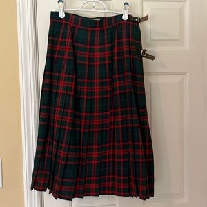 Scotland made pleated wool wrap skirt LLBean size 12 Petite